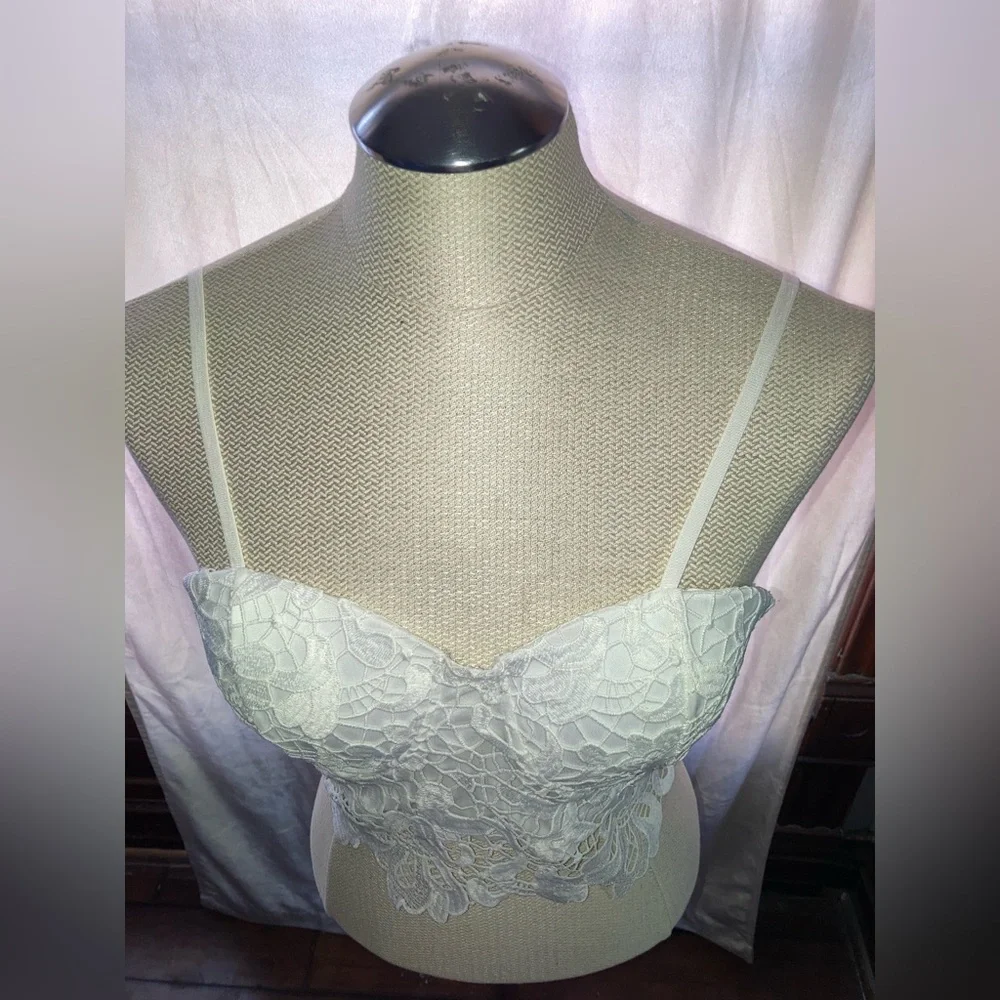 Lace Bustier Top - White - Picture 2 of 7